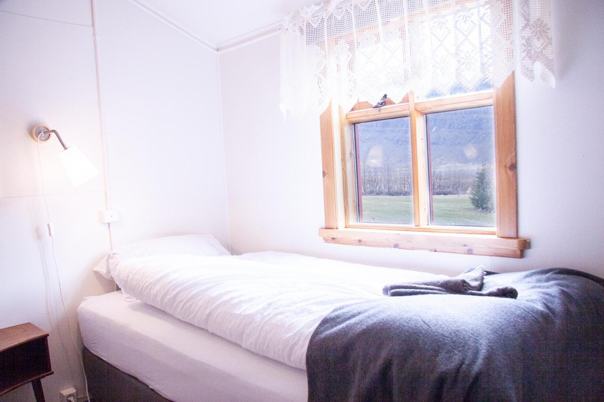 Fossardalur Guesthouse Djúpivogur Buitenkant foto