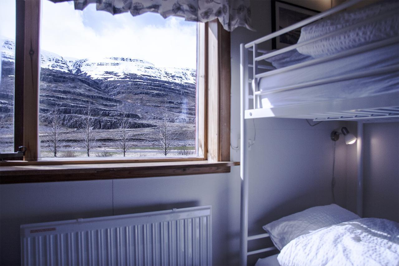 Fossardalur Guesthouse Djúpivogur Buitenkant foto