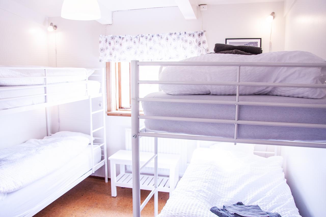 Fossardalur Guesthouse Djúpivogur Buitenkant foto