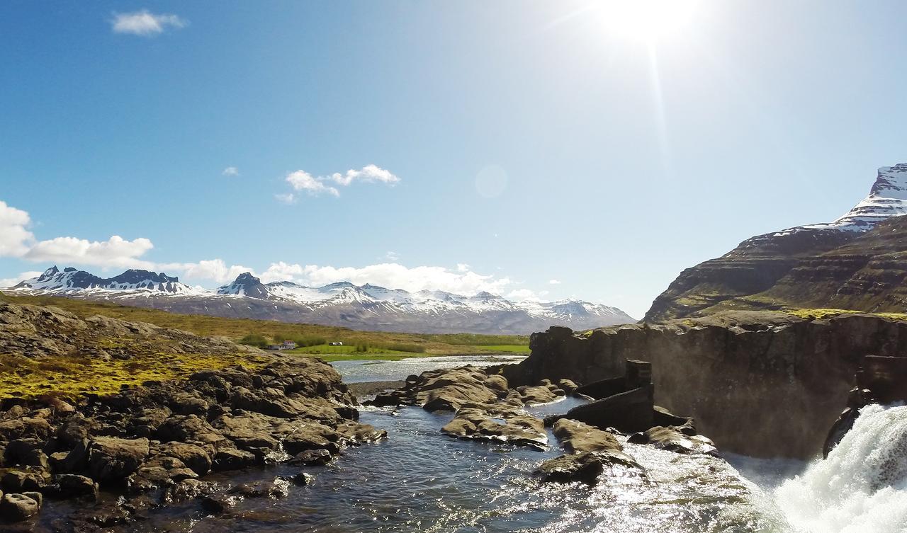 Fossardalur Guesthouse Djúpivogur Buitenkant foto